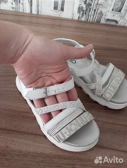 Сандалии 18,5