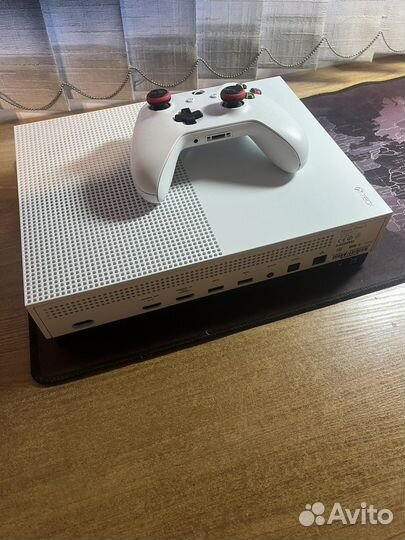 Xbox One s