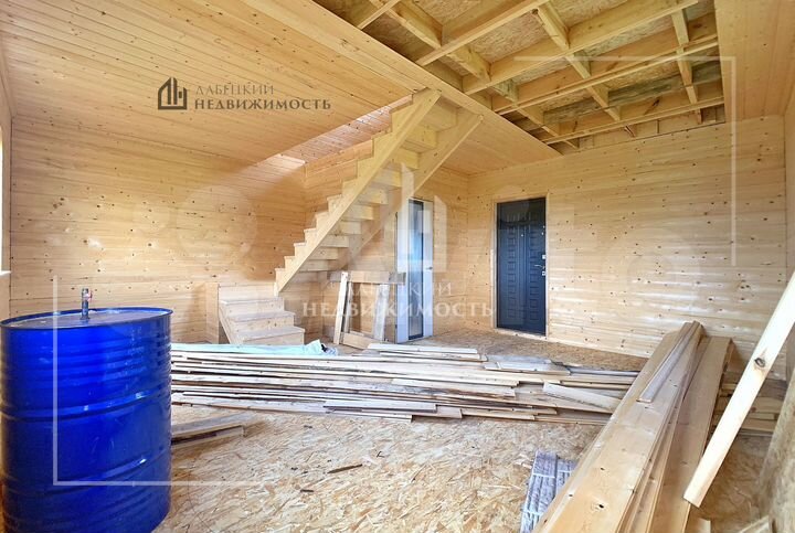 Дом 52 м² на участке 14 сот.