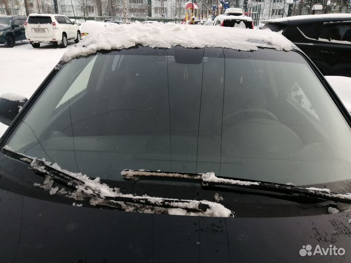 Mazda 3 2.0 МТ, 2008, битый, 250 000 км