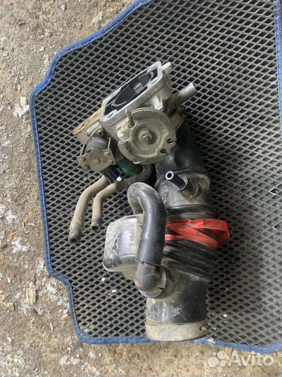 Дросельная заслонка Mazda Familia BH 323 1.5