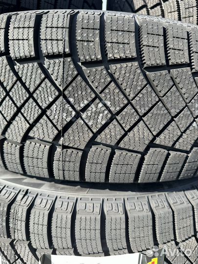 Pirelli Ice Zero FR 195/65 R15 95T