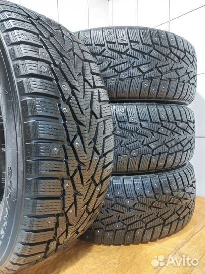 Nokian Tyres Nordman 7 SUV 215/65 R16 102T