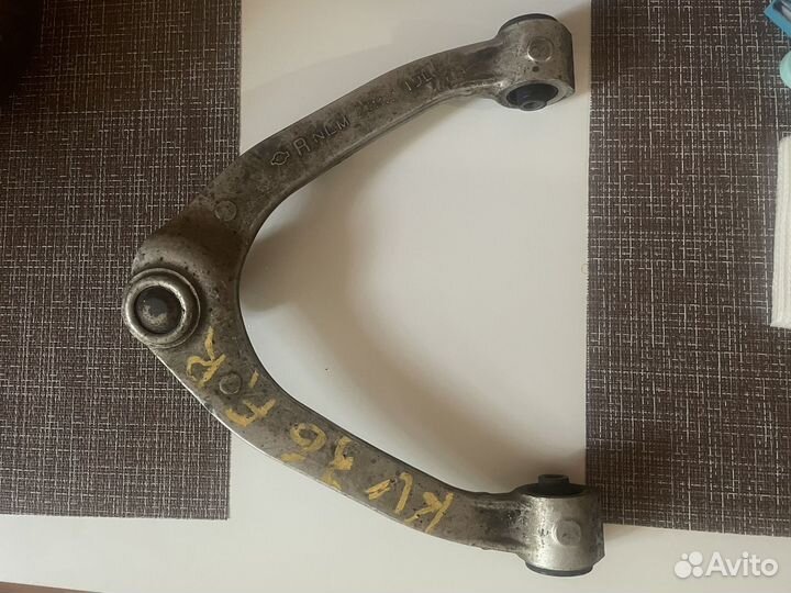 Рычаг подвески правый на infiniti g35