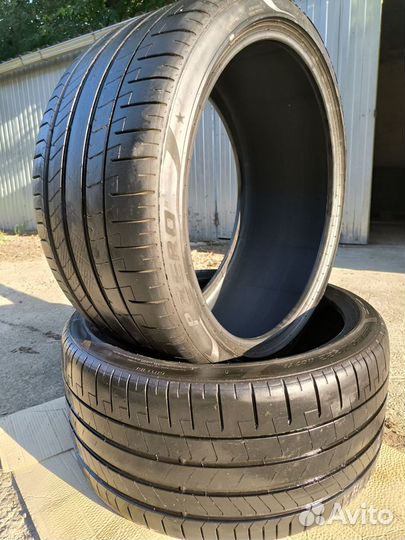 Pirelli P Zero 315/30 R22 107Y