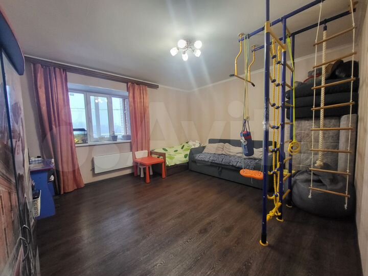 2-к. квартира, 65 м², 6/9 эт.