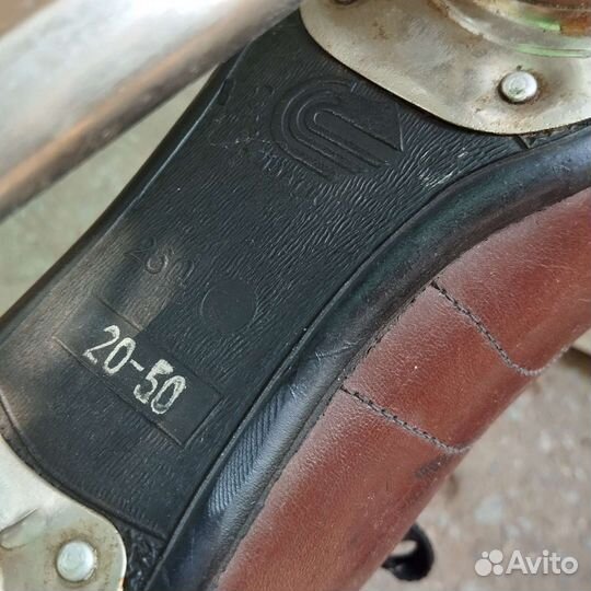 Коньки хоккейные и ботинки