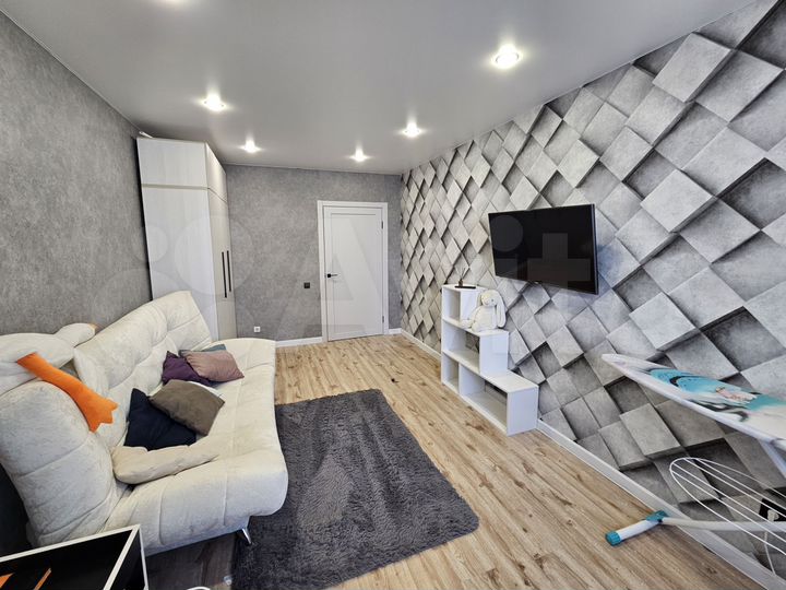 3-к. квартира, 85 м², 13/16 эт.