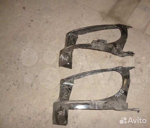 Peugeot 206 суппорт фара левый