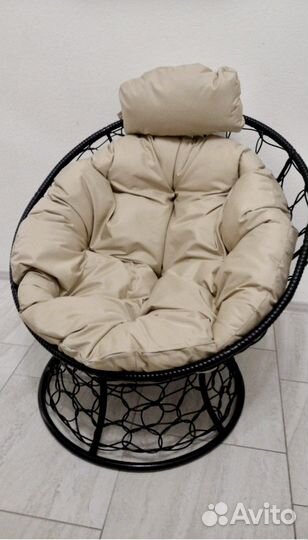 Уличное кресло с ротангом новое