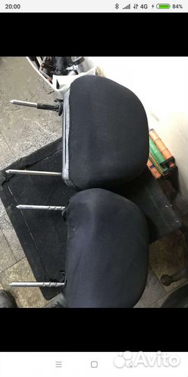 Подголовники задние на 10-е семейство