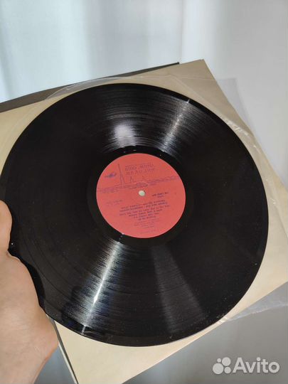 Виниловые пластинки milli vanilli