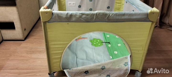 Манеж детский складной