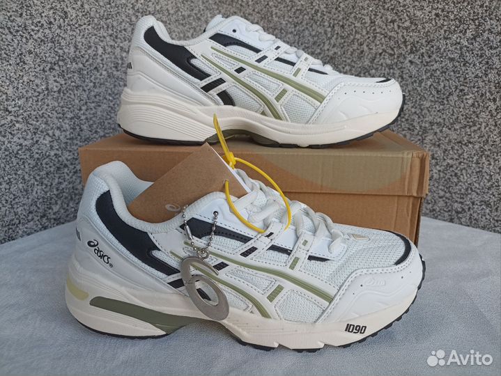 Asics кроссовки унисекс р-р 37-41