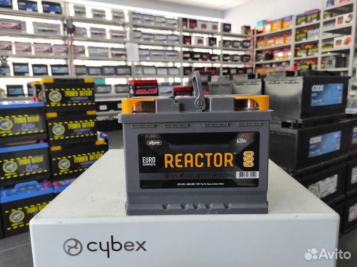 Аккумулятор 62Ач 660А Reactor Akom обратный New