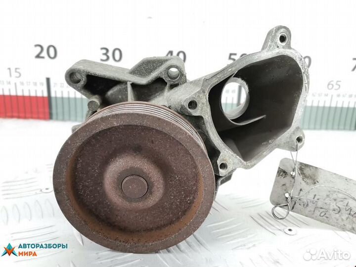 Помпа BMW 1 E81/E82/E87/E88 2005 11517790471
