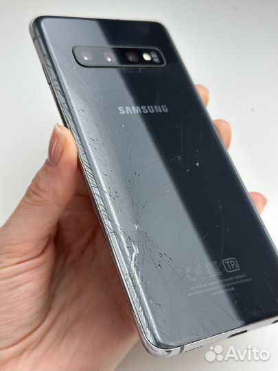 Samsung Galaxy S10, 8/128 ГБ
