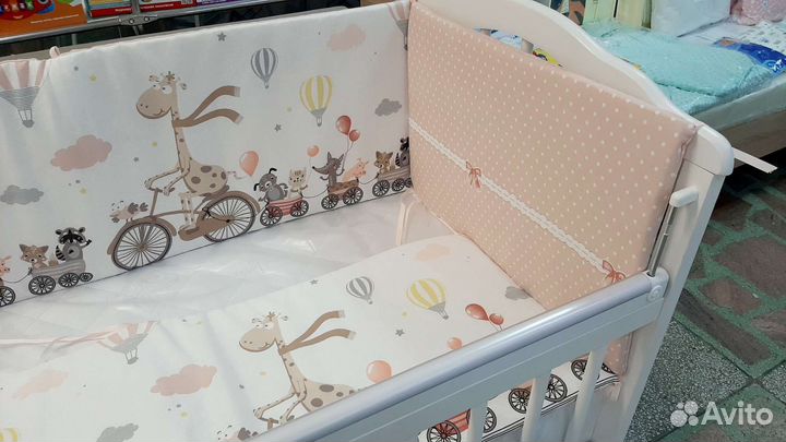 Бортики в кроватку 2х сторонние (новые)