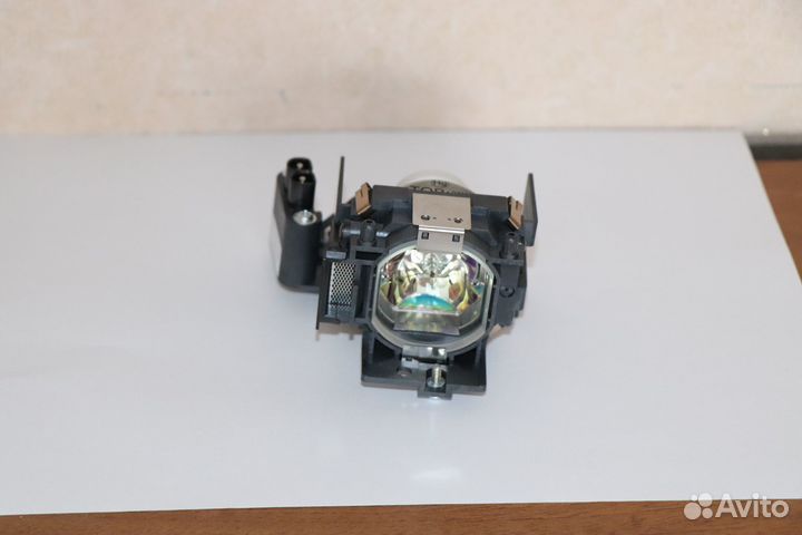 Лампа с модулем для проектора Sony LMP-C161