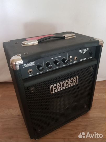 Комбоусилитель Басовый Fender Rumble 15