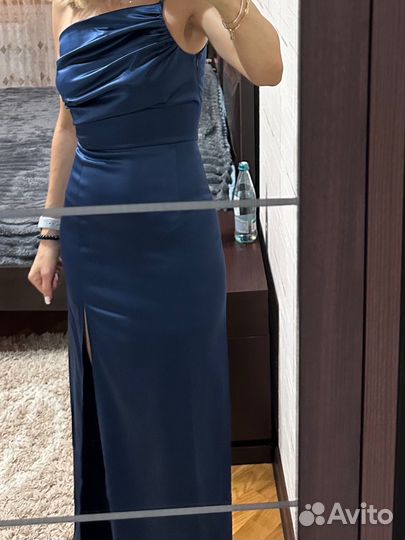 Платье женское 42 44 вечернее