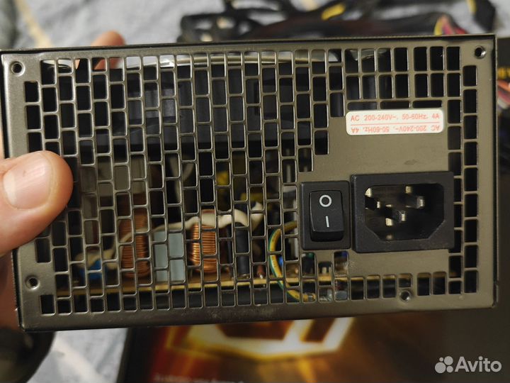 Блок питания для компьютера HuntKey GS 550