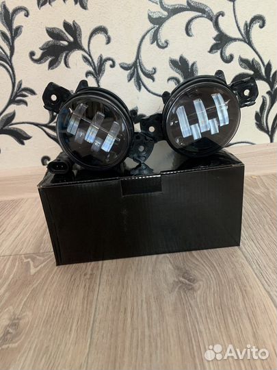 Противотуманные фары Nissan,Renault