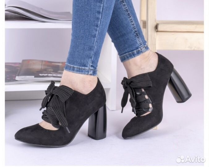 Ботильоны на шнуровке замшевые 38