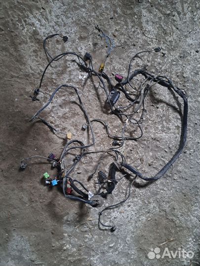 Проводка подкапотная левая Audi A6 C6