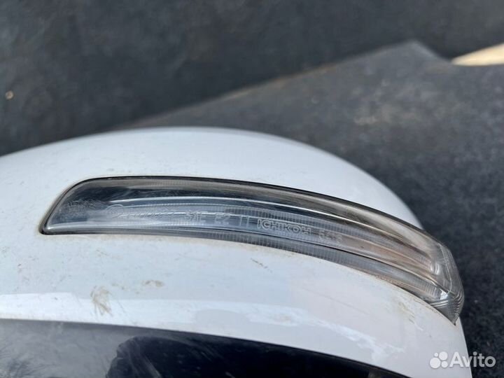 Зеркало заднего вида боковое переднее левое