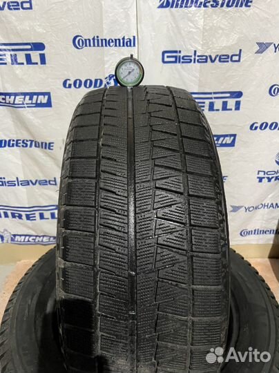Bridgestone Blizzak Revo GZ 215/50 R17