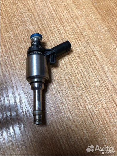 Форсунка топливная Volkswagen Tiguan cawb 2.0