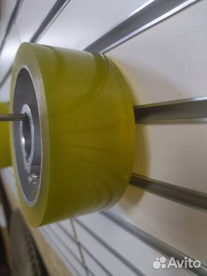 Ролики полиуретановые металлические для станков