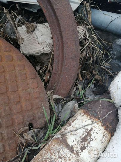 Люк канализационный чугунный