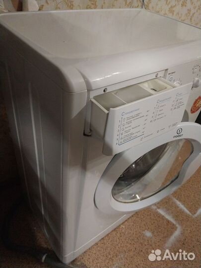 Стиральная машина indesit