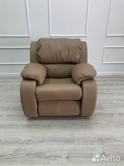 Кресло реклайнер для педикюра