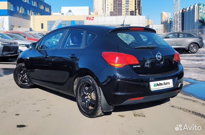 Opel Astra 1.6 МТ, 2010, 196 211 км