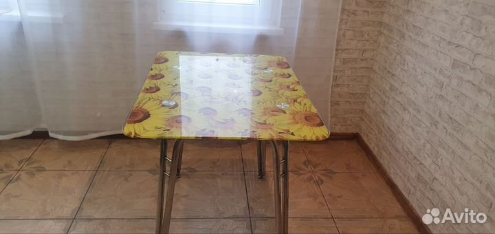 Кухонный стол бу