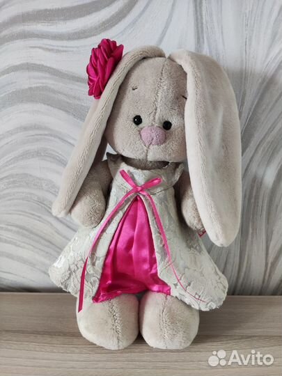 Плюшевый заяц