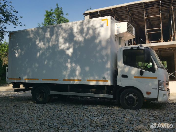 Hino 300 (Dutro), 2018