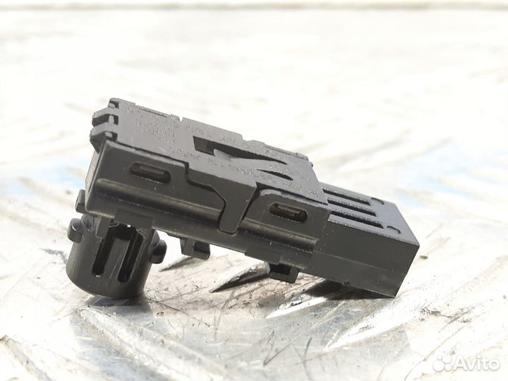 Б/У Светодиодный модуль обшивки двери BMW 3#002