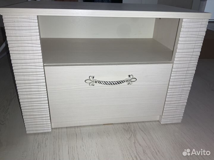 Тумба прикроватная 2 шт