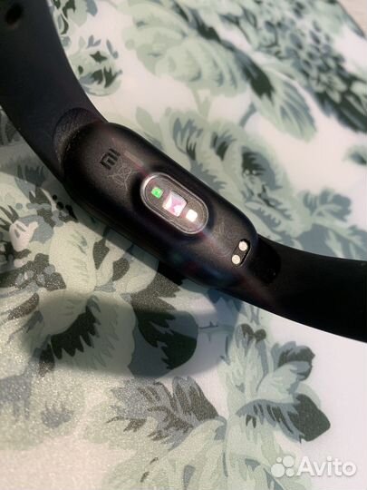 Смарт-браслет Xiaomi MiBand 5
