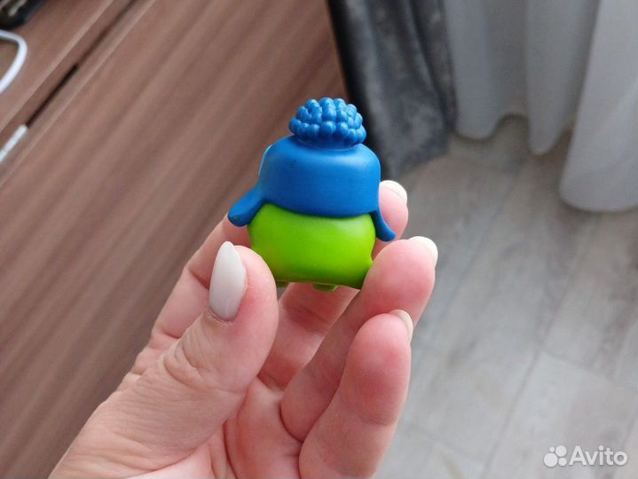 Ам Ням (Om Nom) Cut the Rope