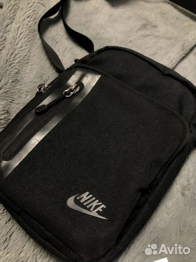 Сумка nike tech fleece drill drip