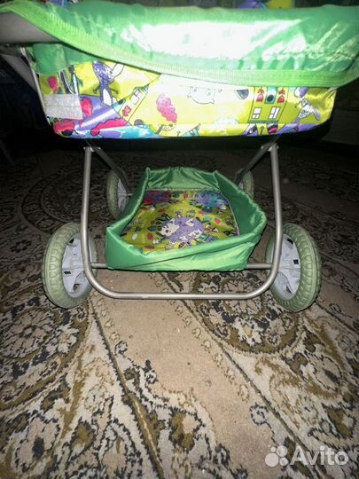 Детская коляска для кукол