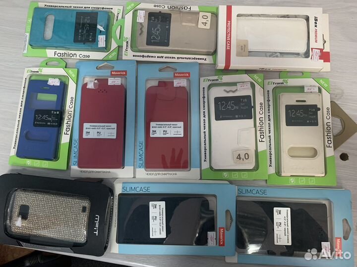 Универсальный чехол на телефон