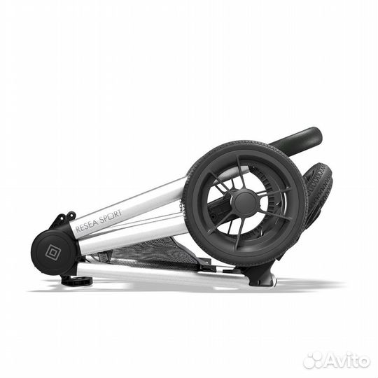 Коляска Moon Resea Sport с реверсивным блоком