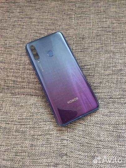 Honor 10i 4/128 гб