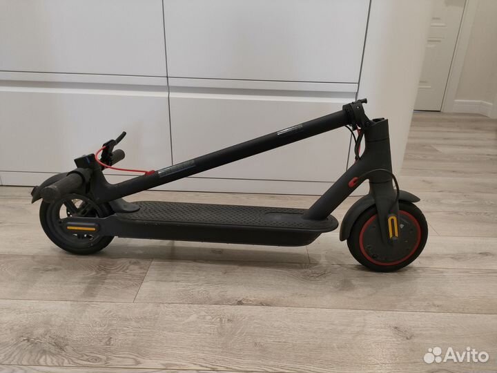 Электросамокат xiaomi pro